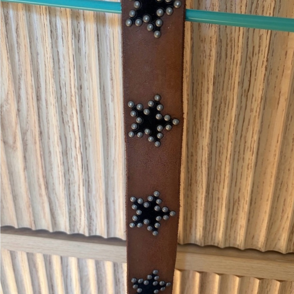⭐️ FREE PEOPLE Brown Leather Studded Star Belt